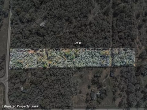 766 Bugtussle Ln, Luling, TX 78648 photo 7