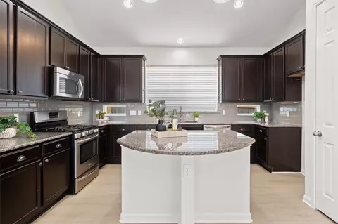 Kitchen - 1128 Clearwing Cir, Georgetown, TX 78626 photo 1 of 2