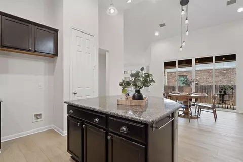 Entry Way - 1128 Clearwing Cir, Georgetown, TX 78626 photo 1 of 1