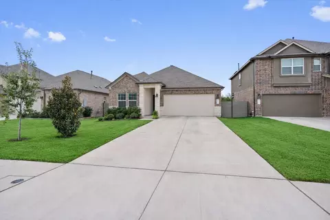 424 Wolf Springs Rd, Georgetown, TX 78628