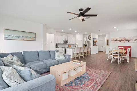 424 Wolf Springs Rd, Georgetown, TX 78628