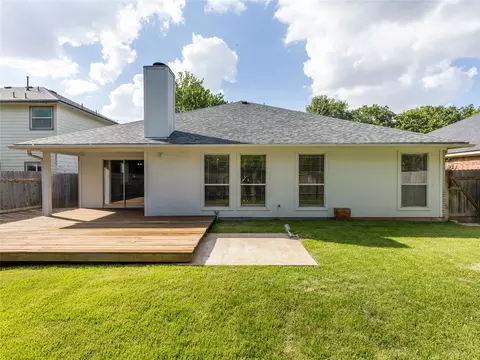 Exterior - 3064 Bent Tree Loop, Round Rock, TX 78681 photo 7 of 9