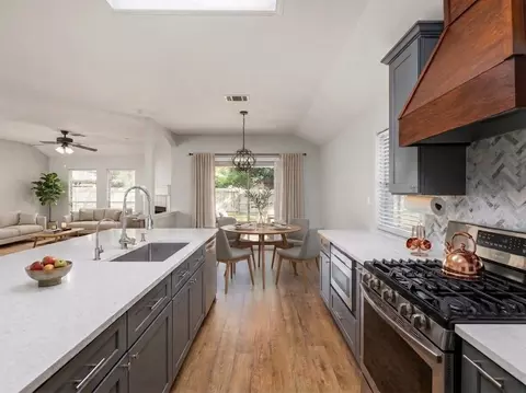 Kitchen - 3064 Bent Tree Loop, Round Rock, TX 78681 photo 1 of 7
