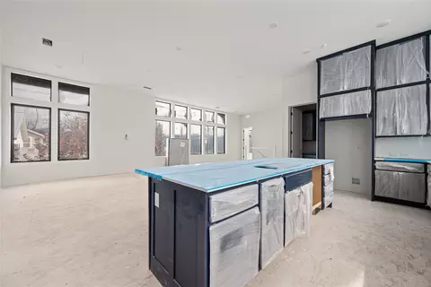 1408 W 9th St #802, Austin, TX 78703