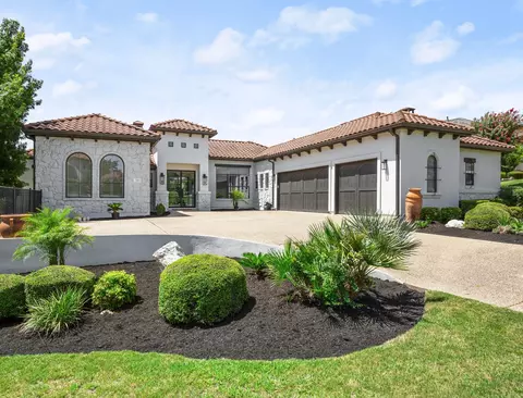 210 Neville Wood Ct, Austin, TX 78738