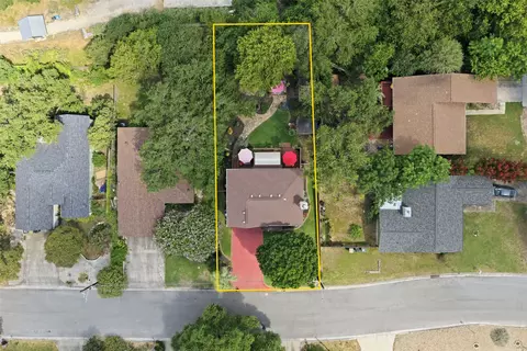102 Elm Hill Ct, San Marcos, TX 78666