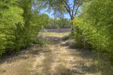 355 E Clark St, Canyon Lake, TX 78133