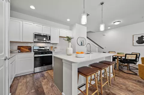 Kitchen - 529 B Burlington Dr, Buda, TX 78610 photo 4 of 4