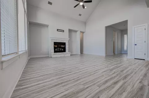 Living - 822 Wild Pecan Loop, Buda, TX 78610 photo 4 of 5