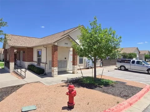2400 Louis Henna Blvd #203, Round Rock, TX 78664