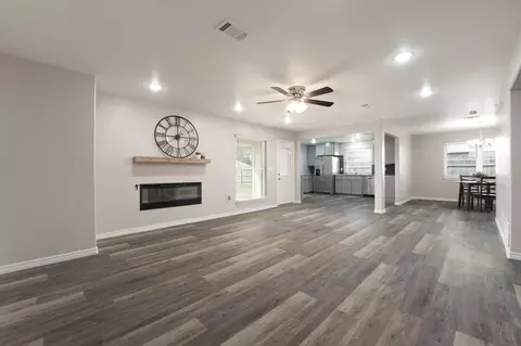 2504 Hanson Rd, Killeen, TX 76543