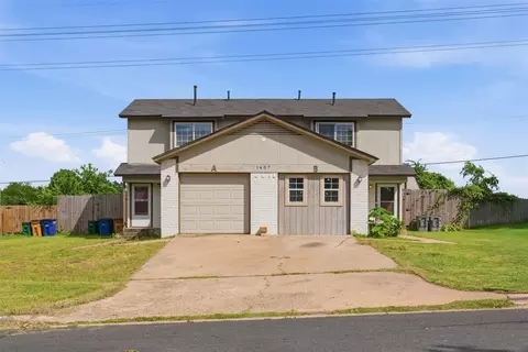 1407 Warrior Ln, Del Valle, TX 78617
