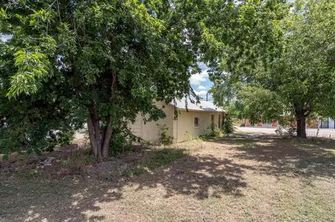 Exterior - 305 E Main St, Florence, TX 76527 photo 3 of 4