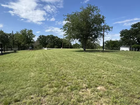 670 Beaver St, Tow, TX 78672