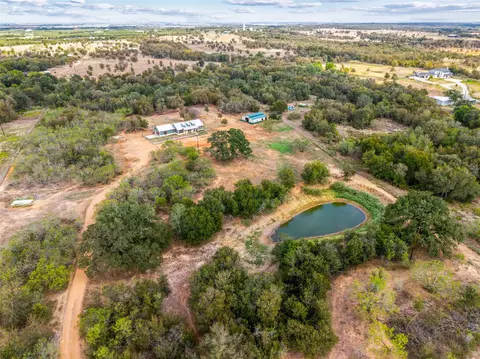 301 County Road 491 Rd, Elgin, TX 78621