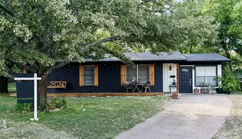 8504 Contour Dr, Austin, TX 78757