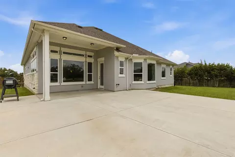 Exterior - 1937 Halflinger Ln, Leander, TX 78641 photo 4 of 5