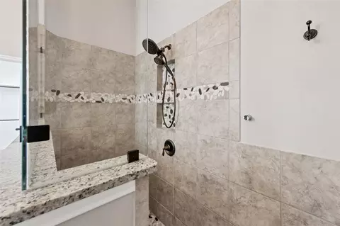 Bath - 2000 Camay St, Leander, TX 78641 photo 3 of 4