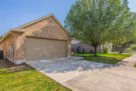 Exterior - 1089 Hot Spring Vly, Buda, TX 78610 photo 3 of 5