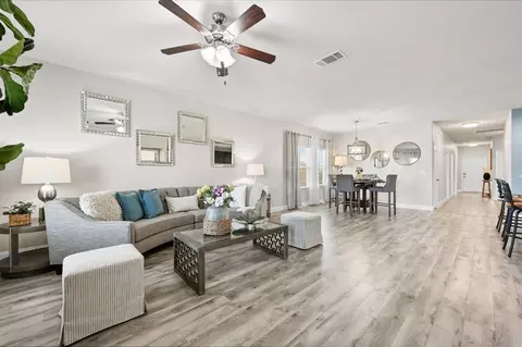 352 Westminster Dr, Kyle, TX 78640