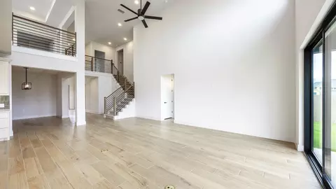 9004 Fallkill Dr, Austin, TX 78744 photo 7