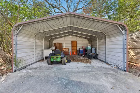 Other - 111 Post Oak Dr, Elgin, TX 78621 photo 8 of 11