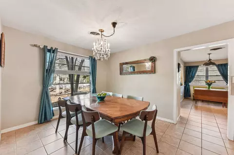 Dining - 111 Post Oak Dr, Elgin, TX 78621 photo 2 of 3