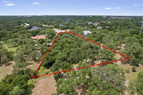 120 E Rustle Cv, Georgetown, TX 78628 photo 5