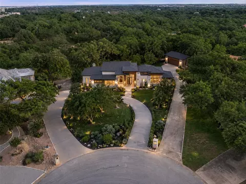 120 E Rustle Cv, Georgetown, TX 78628 photo 21