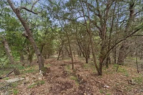 120 E Rustle Cv, Georgetown, TX 78628 photo 8