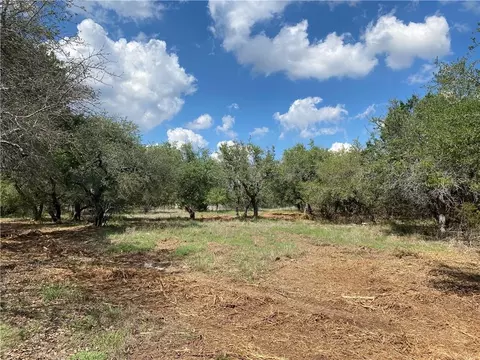 33400 Brooks Ranch Rd, Austin, TX 78620