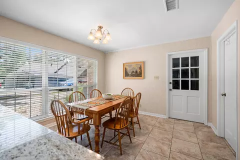 Dining - 4109 Eagle Rd, Temple, TX 76502 photo 1 of 2