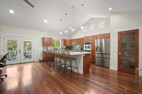 2501 Del Curto Rd, Austin, TX 78704