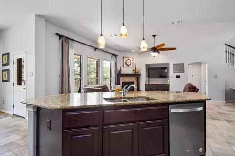 Kitchen - 2610 Raindance, Leander, TX 78641 photo 5 of 5