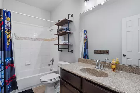 Bath - 2610 Raindance, Leander, TX 78641 photo 4 of 5