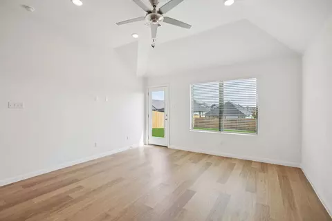 Living - 332 Bendecido Loop, Elgin, TX 78621 photo 2 of 3
