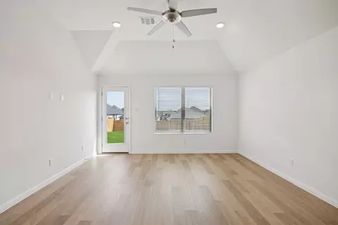 Living - 332 Bendecido Loop, Elgin, TX 78621 photo 1 of 3