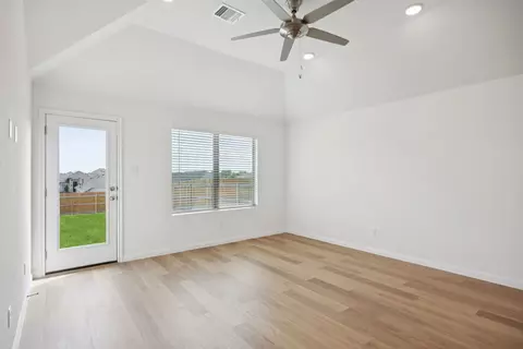 Living - 332 Bendecido Loop, Elgin, TX 78621 photo 3 of 3