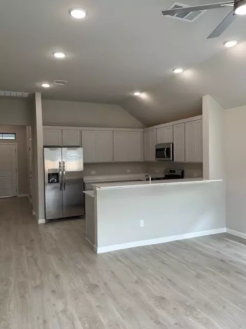 Kitchen - 332 Bendecido Loop, Elgin, TX 78621 photo 3 of 3