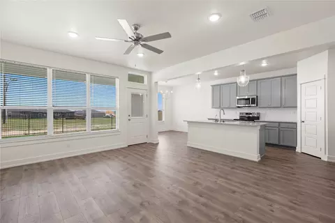 Living - 564 Gus Loop, Georgetown, TX 78626 photo 3 of 3