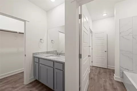 Entry Way - 564 Gus Loop, Georgetown, TX 78626 photo 4 of 4