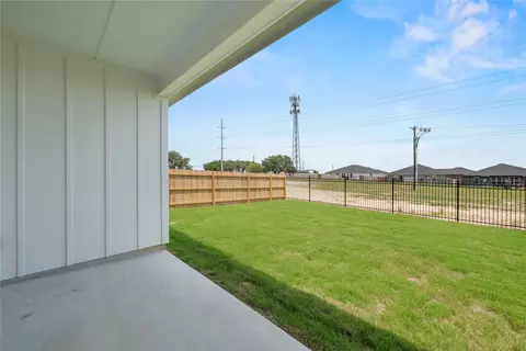 Exterior - 564 Gus Loop, Georgetown, TX 78626 photo 2 of 3