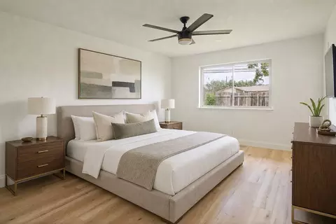 Bedroom - 304 Skyloop Dr, Austin, TX 78745 photo 1 of 1