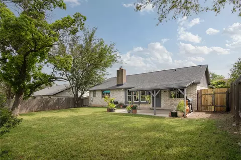 Other - 304 Skyloop Dr, Austin, TX 78745 photo 2 of 4