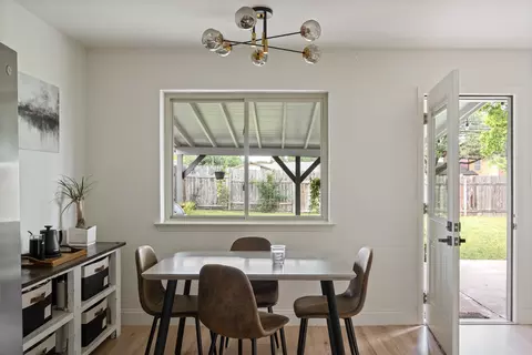 Entry Way - 304 Skyloop Dr, Austin, TX 78745 photo 1 of 1