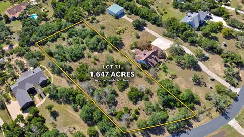 405 Saddlehorn Dr, Dripping Springs, TX 78620