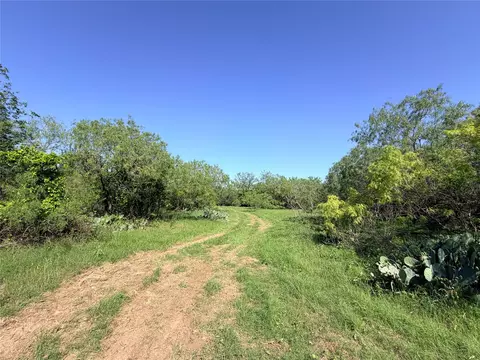 150 Pumper Rd, Luling, TX 78648 photo 13