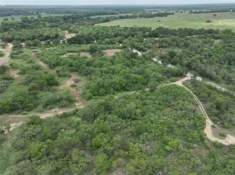 150 Pumper Rd, Luling, TX 78648 photo 14