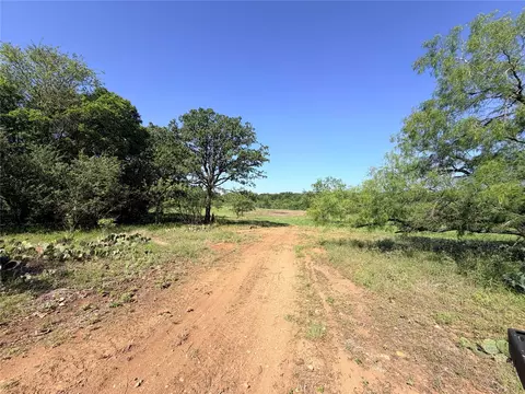 150 Pumper Rd, Luling, TX 78648 photo 12