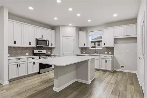 Kitchen - 2520 Roosevelt Rd, Leander, TX 78641 photo 5 of 6